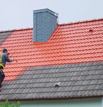 Hydrofuge coloré pour toitures