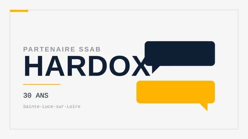 Visuel typographique sur fond clair portant en grand le mot « HARDOX », surmonté de « PARTENAIRE SSAB », avec la mention « 30 ANS » et des motifs de bulles à droite.